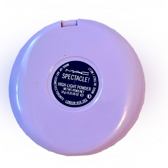 Mac Dame Edna compact finishing powder - Picture 2 of 4